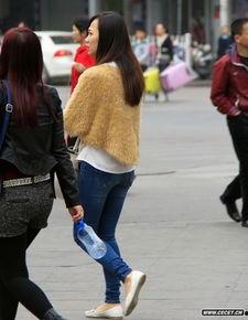 春熙路街拍吃瓜,吃瓜群众的热闹日常